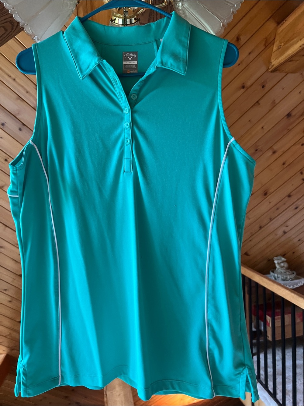 Callaway Women's Sleeveless golf Turquoise with White Piping